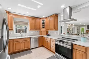 1743 Eagles Nest Dr, Belleair, FL 33756 - Photo 14