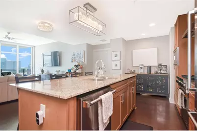 1120 E Kennedy Boulevard #1211, Tampa, FL 33602 - Photo 4