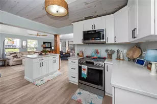 136 143rd Ave E, Madeira Beach, FL 33708 - Photo 4