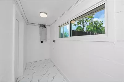 4095 Locust Street NE, Saint Petersburg, FL 33703 - Photo 38