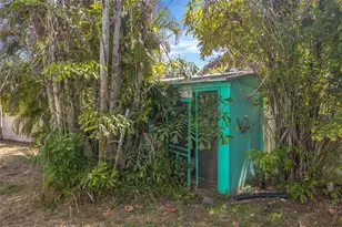 815 2nd Ave NW, Ruskin, FL 33570 - Photo 8