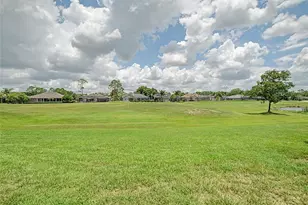34907 Double Eagle Ct, Zephyrhills, FL 33541 - Photo 30