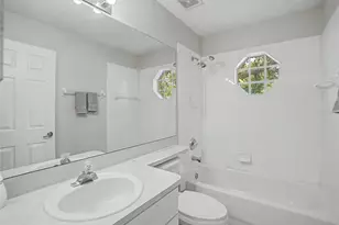34907 Double Eagle Ct, Zephyrhills, FL 33541 - Photo 26
