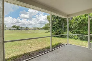34907 Double Eagle Ct, Zephyrhills, FL 33541 - Photo 28