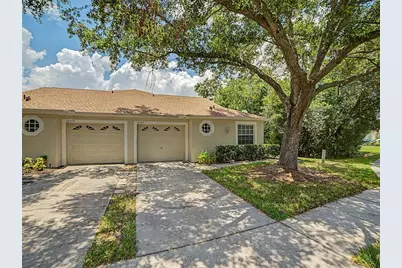 34907 Double Eagle Court, Zephyrhills, FL 33541 - Photo 4