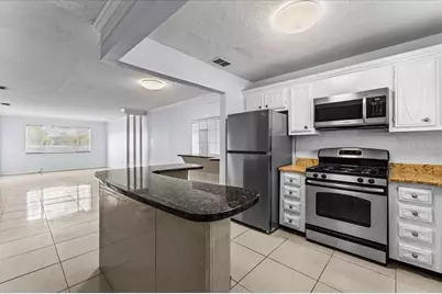 5357 81st Street N #18, Saint Petersburg, FL 33709 - Photo 6