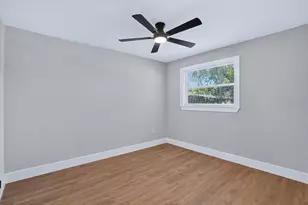 950 26th Ave S, Saint Petersburg, FL 33705 - Photo 18