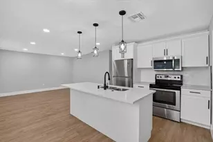 950 26th Ave S, Saint Petersburg, FL 33705 - Photo 6