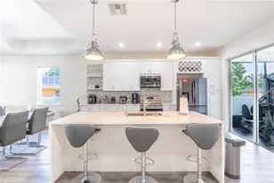 8307 N Gomez Ave, Tampa, FL 33614 - Photo 10