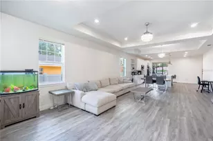 8307 N Gomez Ave, Tampa, FL 33614 - Photo 6