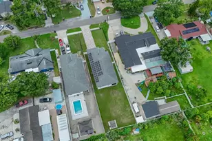 8307 N Gomez Ave, Tampa, FL 33614 - Photo 32