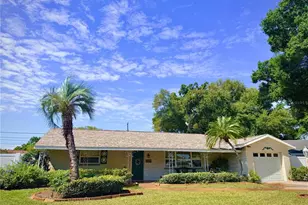 6086 28th Ave N, Saint Petersburg, FL 33710 - Photo 2