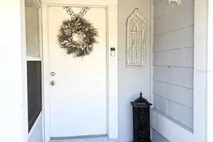 1216 Chestnut Ct, Plant City, FL 33563 - Photo 2