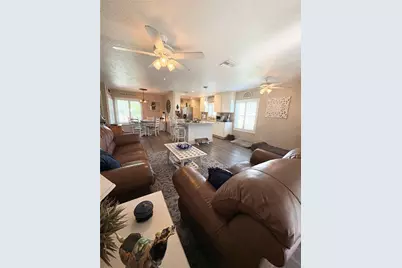 1216 Chestnut Court, Plant City, FL 33563 - Photo 10