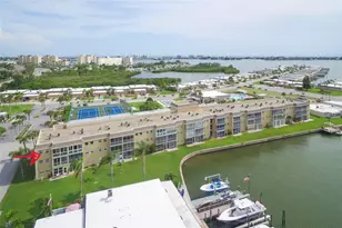 1 Boca Ciega Point Blvd, Saint Petersburg, FL 33708 - Photo 1