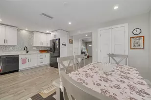 802 Mindy Ct, Largo, FL 33771 - Photo 10