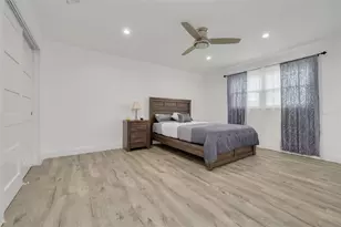 802 Mindy Ct, Largo, FL 33771 - Photo 20