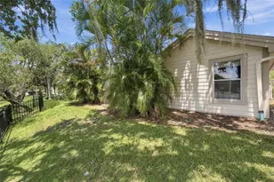 1469 Riverdale Dr, Oldsmar, FL 34677 - Photo 48