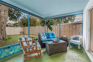 11478 Imperial Grove Dr E, Largo, FL 33774 - Photo 30