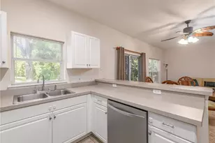 16322 Parkstone Palms Ct, Tampa, FL 33647 - Photo 10