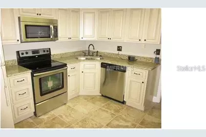 10356 Carrollwood Lane #205, Tampa, FL 33618 - Photo 4