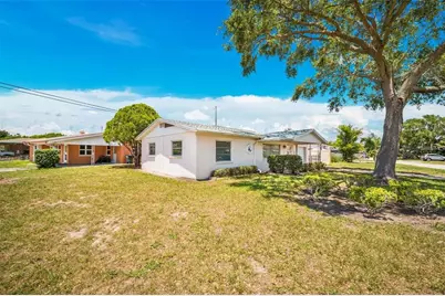 10833 111th Place N, Seminole, FL 33778 - Photo 34