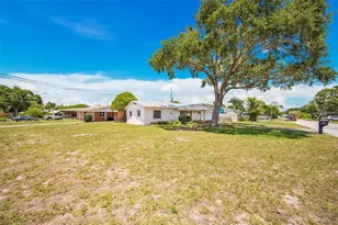 10833 111th Pl N, Seminole, FL 33778 - Photo 32