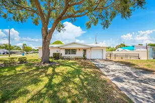 10833 111th Pl N, Seminole, FL 33778 - Photo 1