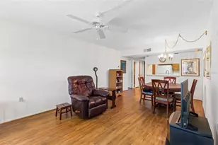 2587 Countryside Blvd, Clearwater, FL 33761 - Photo 6