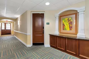13941 Clubhouse Dr, Tampa, FL 33618 - Photo 26