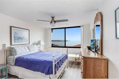 6104 Palma Del Mar Boulevard S #302, Saint Petersburg, FL 33715 - Photo 14