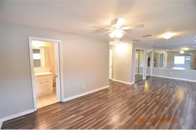 3273 Harbor Lake Drive, Largo, FL 33770 - Photo 24