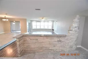 3273 Harbor Lake Dr, Largo, FL 33770 - Photo 2