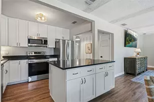 3305 W Ballast Point Blvd, Tampa, FL 33611 - Photo 4