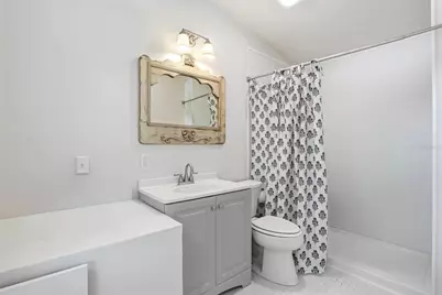 3305 W Ballast Point Boulevard, Tampa, FL 33611 - Photo 34