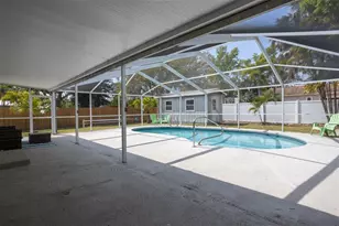 711 Bayshore Dr, Tarpon Springs, FL 34689 - Photo 38