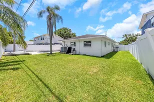 5701 Denver St NE, Saint Petersburg, FL 33703 - Photo 6