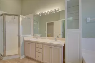 13298 Thoroughbred Loop, Largo, FL 33773 - Photo 18