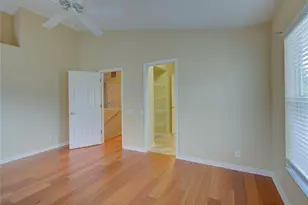 13298 Thoroughbred Loop, Largo, FL 33773 - Photo 14