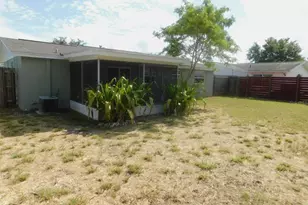 7400 Rockwood Dr, Port Richey, FL 34668 - Photo 22