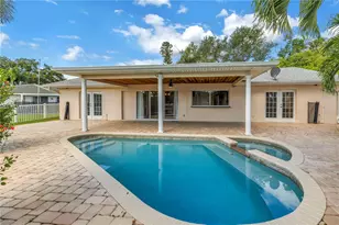 1820 Tanglewood Dr NE, Saint Petersburg, FL 33702 - Photo 44