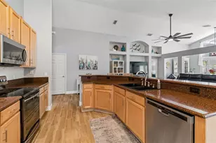 11129 Bridgecreek Dr, Riverview, FL 33569 - Photo 16