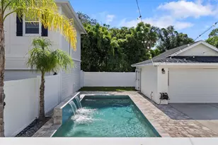 11213 Moultrie Pl, Tampa, FL 33625 - Photo 2