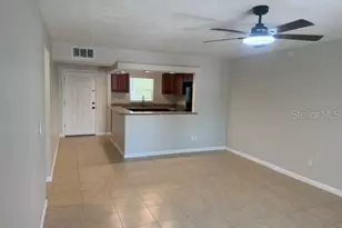 14413 Americana Cir, Tampa, FL 33613 - Photo 6