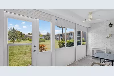 3595 40th Avenue S #2, Saint Petersburg, FL 33711 - Photo 12