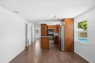 8536 Quail Rd, Seminole, FL 33777 - Photo 10