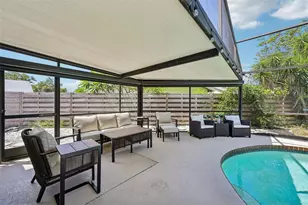 4712 Glenbrooke Dr, Sarasota, FL 34243 - Photo 24