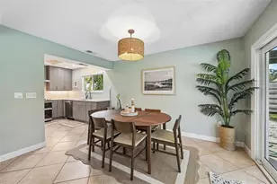 4712 Glenbrooke Dr, Sarasota, FL 34243 - Photo 10