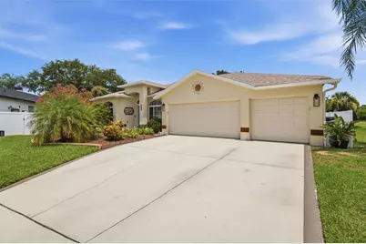 11201 Saint Andrews Court, Riverview, FL 33579 - Photo 2