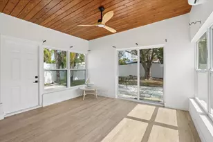 6765 W Flamingo Way S, Saint Petersburg, FL 33707 - Photo 20